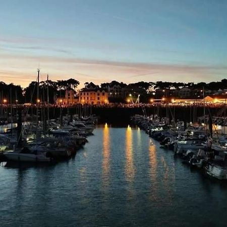 Proche des Sables D'Olonne appartement calme pour 4 personnes situé face au Golf de Bourgenay à Talmont st Hilaire Extérieur photo