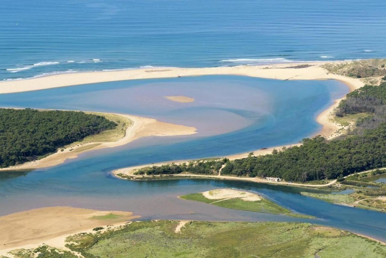 Proche des Sables D'Olonne appartement calme pour 4 personnes situé face au Golf de Bourgenay à Talmont st Hilaire Extérieur photo